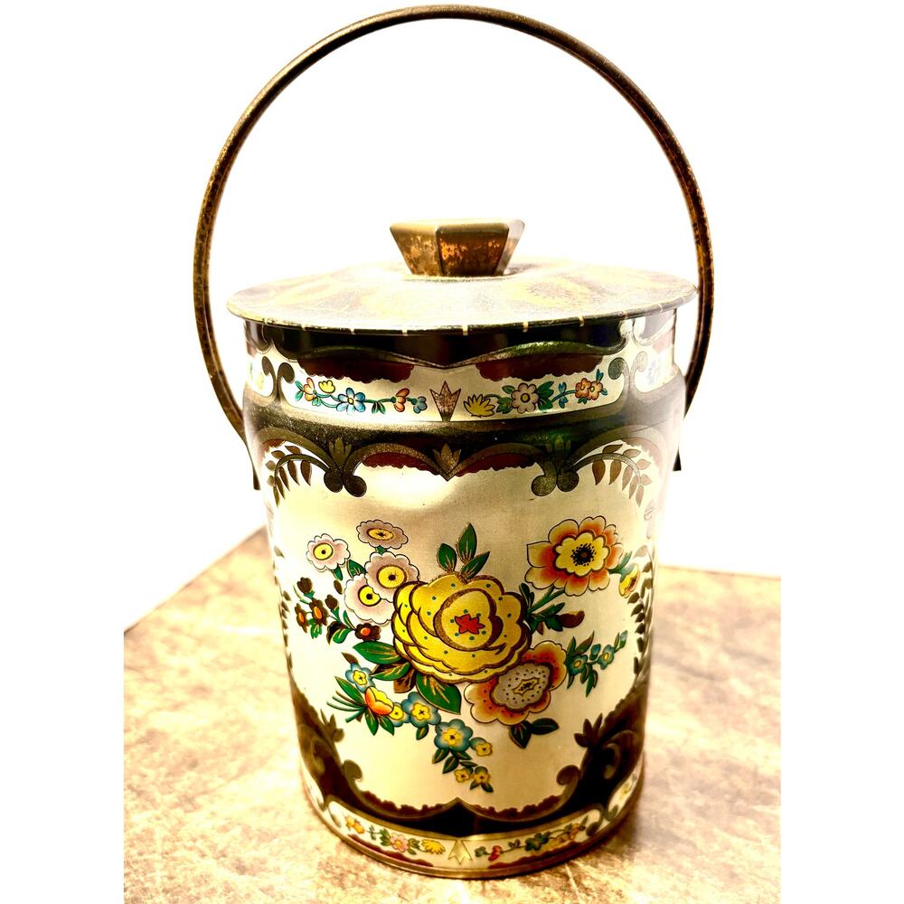 Murry-Allen “English Cottage Decor” Vintage Candy Tin Made In England